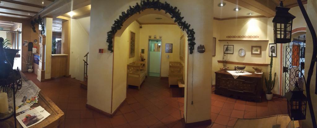 Hotel Sextnerhof Sesto Fiorentino Eksteriør bilde