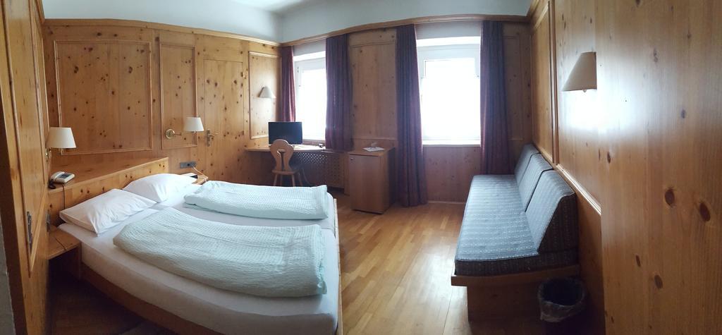 Hotel Sextnerhof Sesto Fiorentino Eksteriør bilde