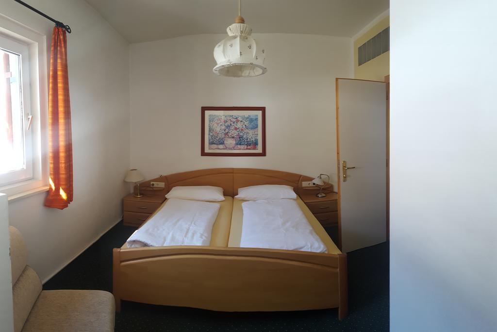Hotel Sextnerhof Sesto Fiorentino Eksteriør bilde